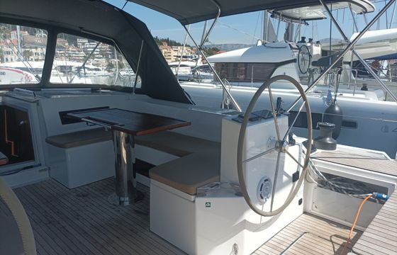 Bavaria C50 Roza Deflores 2