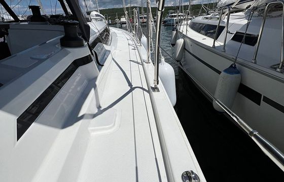 Bavaria C38 Moya