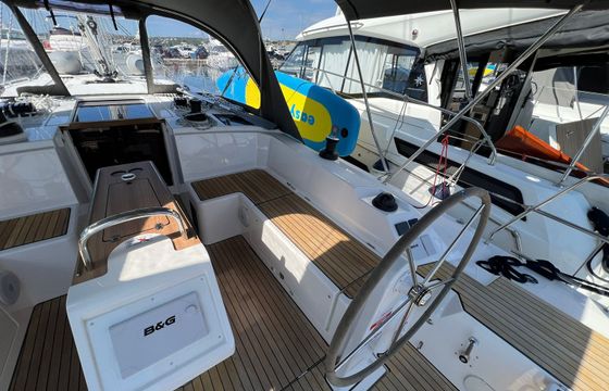 Bavaria C42 Onyx