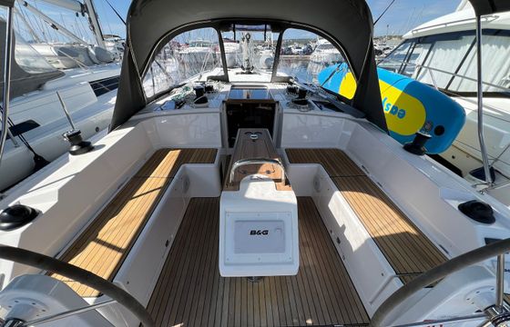 Bavaria C42 Onyx