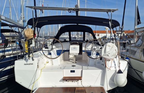 Bavaria C38 Papagena