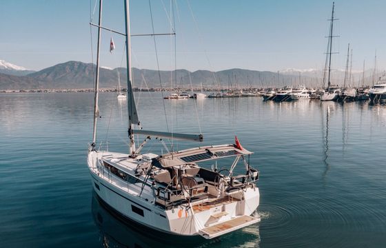 Bavaria C42 Aruna