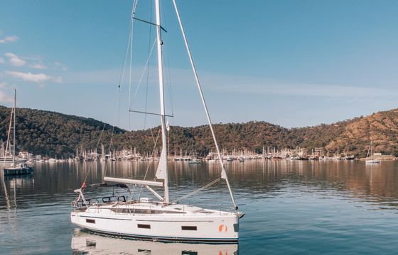 Bavaria C42 Aruna