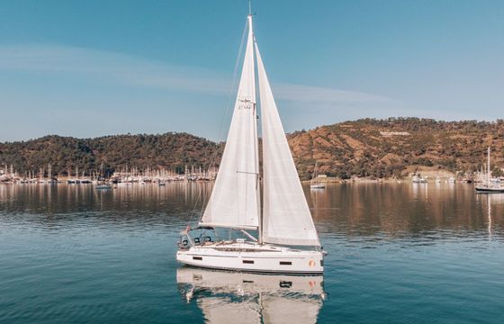 Bavaria C42 Aruna