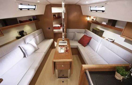 Bavaria Cruiser 32 Avanti Due