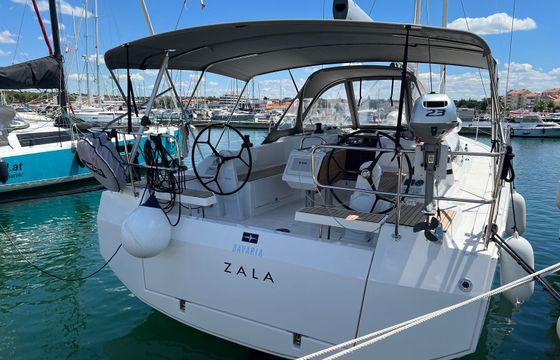 Bavaria C38 Zala