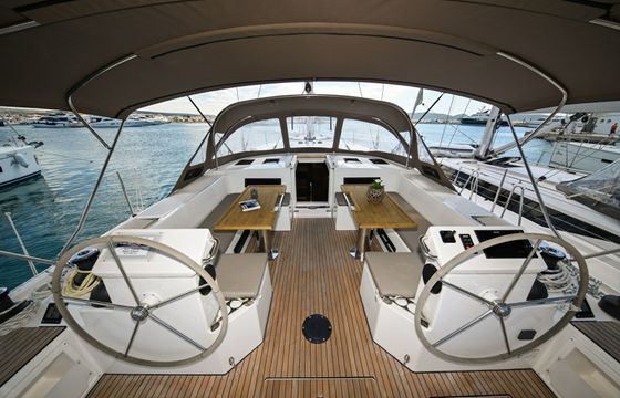 Bavaria C50 Big Blue