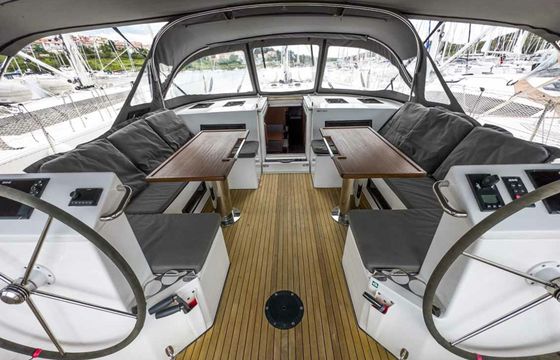 Bavaria C50 Topas
