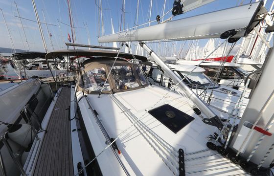 Bavaria C42 Silver Seagull