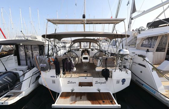 Bavaria C42 Silver Seagull
