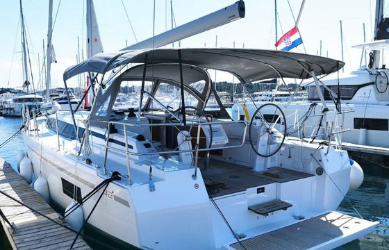 Bavaria C42 Fiona