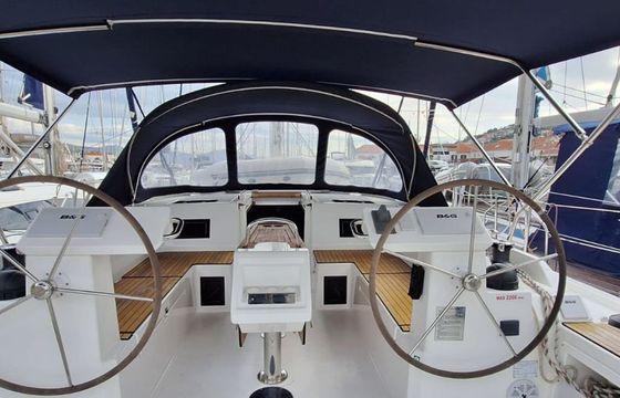 Bavaria C45 Bluna