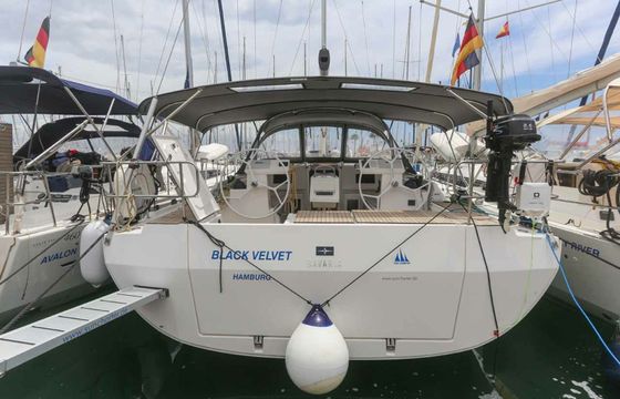 Bavaria C45 Black Velvet