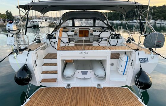 Bavaria C57 Mina
