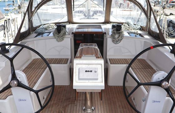 Bavaria C42 Lima