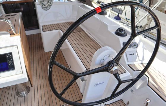 Bavaria C42 Lima