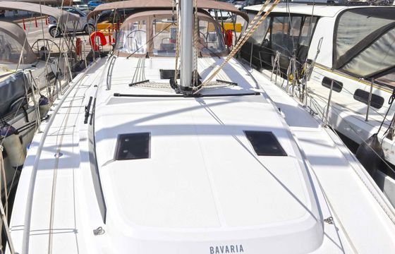 Bavaria C42 Lima