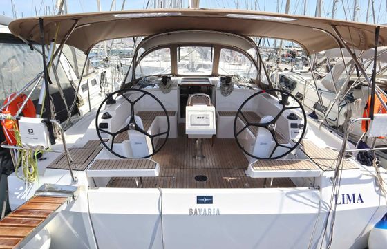 Bavaria C42 Lima