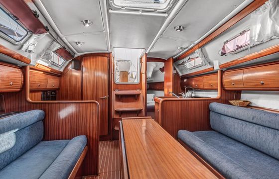 Bavaria Cruiser 32 Aias