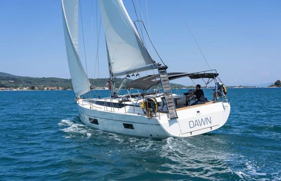 Bavaria C45 Dawn