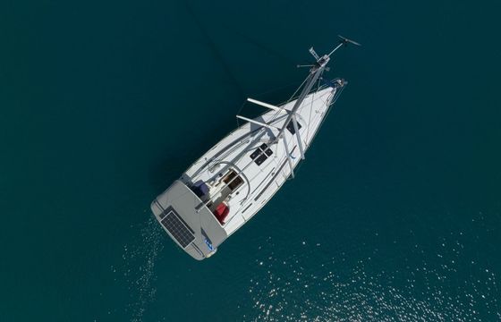 Bavaria Cruiser 33 Maistros
