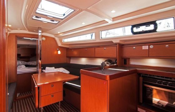 Bavaria Cruiser 34 Adria Tina