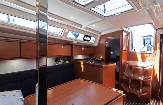 Bavaria Cruiser 34 Adria Tina