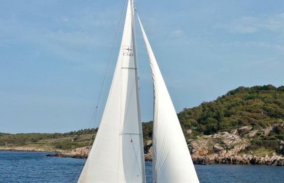 Bavaria C50 The Wind