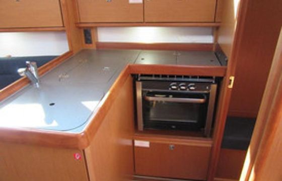 Bavaria Cruiser 34 Eighteen