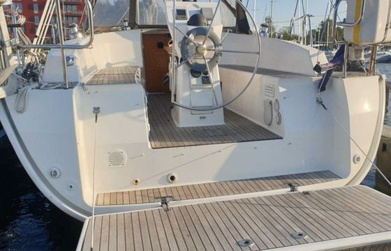 Bavaria Cruiser 32 Aqua Viva