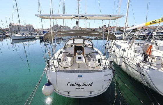 Bavaria Cruiser 34 Feeling Good