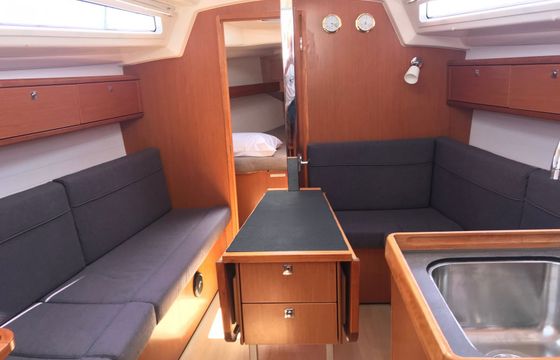 Bavaria Cruiser 33 Brizo