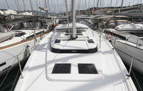 Bavaria C50 Granat