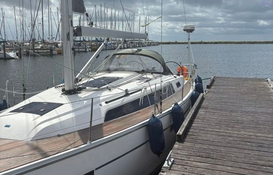 Bavaria Cruiser 37 Four Seasons