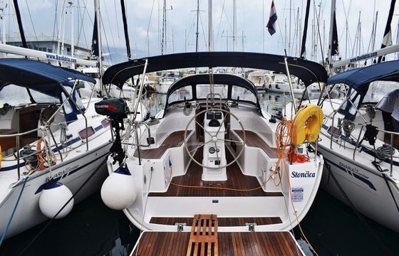 Bavaria Cruiser 33 Stoncica