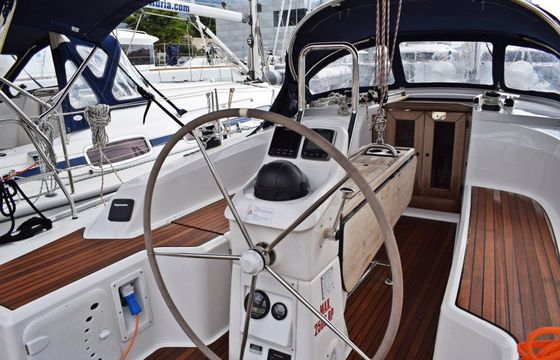 Bavaria Cruiser 33 Stoncica