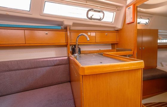 Bavaria Cruiser 33 Nemo 1