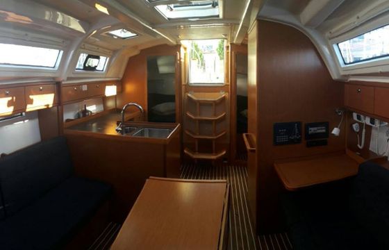 Bavaria Cruiser 37 John K