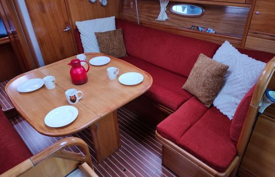 Bavaria Cruiser 37 Joy