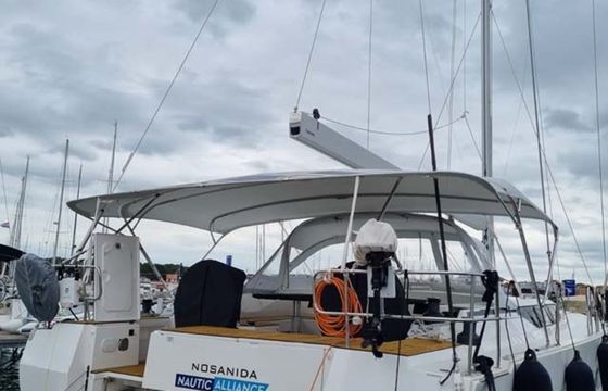 Bavaria C50 Nosanida