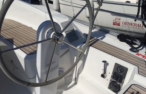 Bavaria Cruiser 34 Breeze