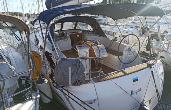 Bavaria Cruiser 37 Mayan