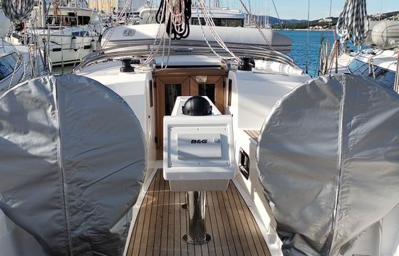 Bavaria Cruiser 34 Hydra