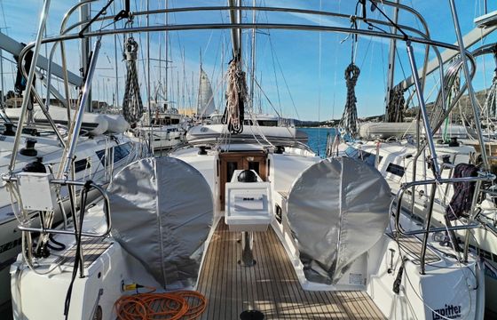Bavaria Cruiser 34 Hydra