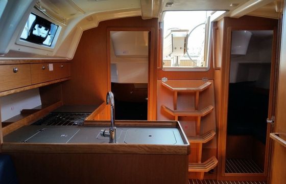 Bavaria Cruiser 37 Misac