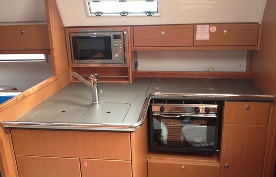 Bavaria Cruiser 36 Adora