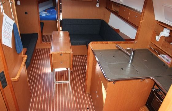 Bavaria Cruiser 36 Adora