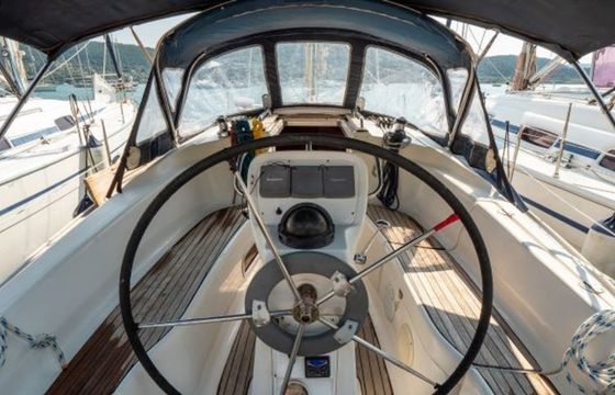Bavaria Cruiser 32 Lila