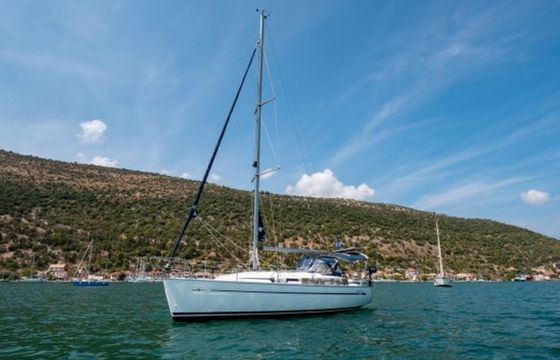 Bavaria Cruiser 32 Lila