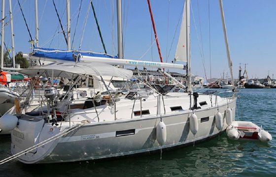 Bavaria Cruiser 36 Leukothea